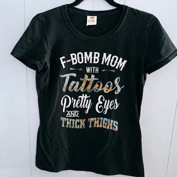 Fruit of the Loom F- Bomb Mom Tee size Small Mom Boss - Picture 1 of 6